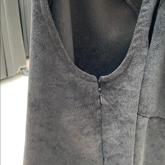 BLACK SIDE ZIP OVERALL MINI DRESS SIZE L - Picture 5 of 5